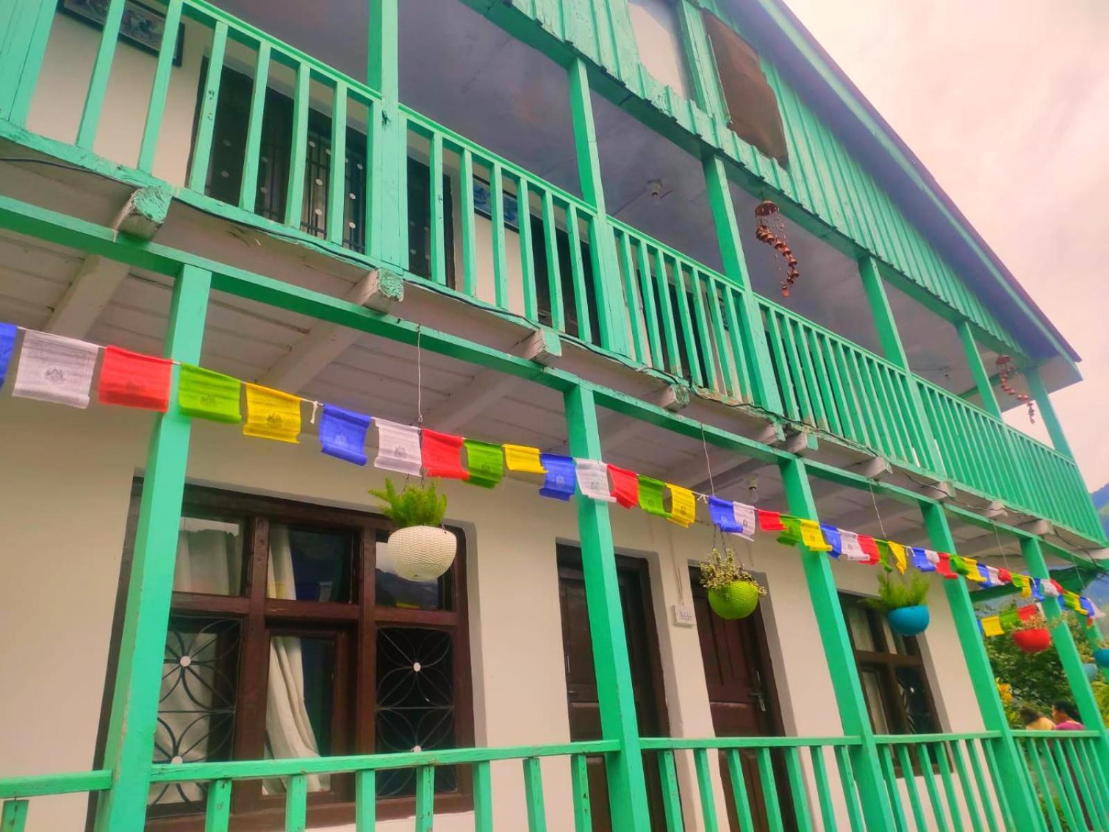 Cupidtrails-Himalayan Castle Villa Manali  Bilik gambar